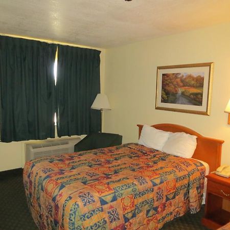 Days Inn Dallas Dfw Dış mekan fotoğraf